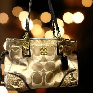 Authentic Coach collette shoulder bag with patent leather hang tag